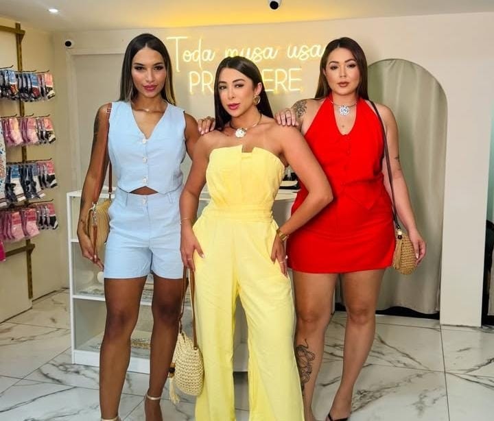 Modelos usando looks da prospere